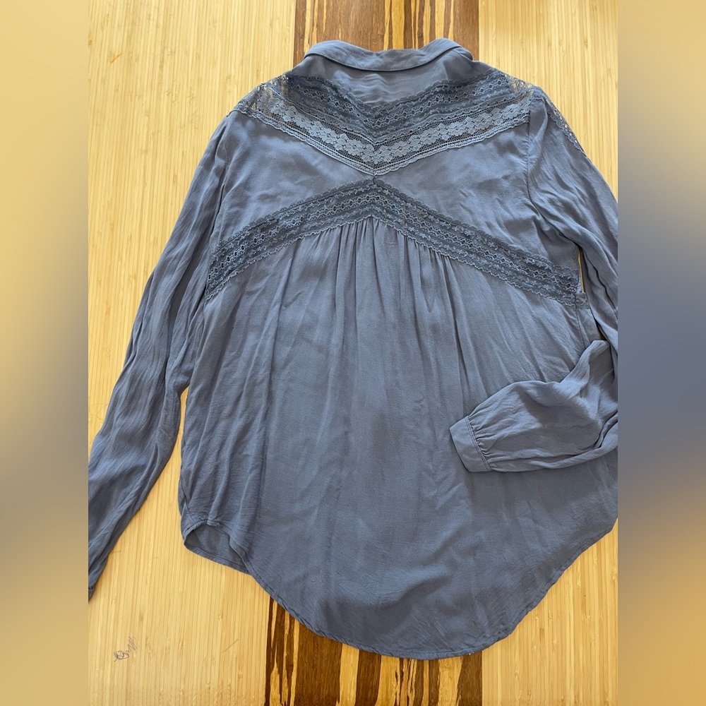 Women’s free people blouse. Size medium